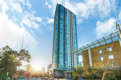 120 Homewood Avenue 2905, Toronto C08, On M4y 2j3