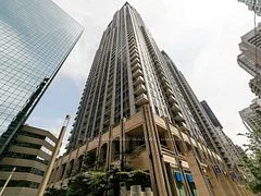 763 Bay Street 3213, Toronto C01, On M5g 2r3