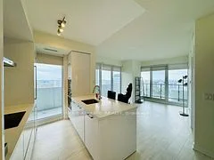 2221 Yonge Street 2503, Toronto C10, On M4s 0b8