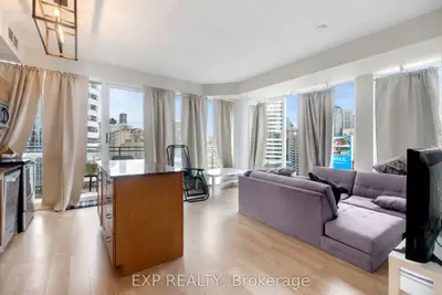 220 Victoria Street 1809, Toronto C08, On M5b 2r6