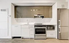 180 Fairview Mall Drive 803, Toronto C15, On M2j 0g4