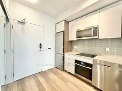 543 Richmond Street W 620, Toronto C01, On M5v 0w9