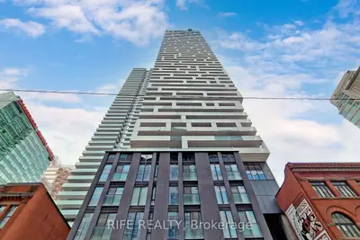 20 Lombard Street 4301, Toronto C08, On M5c 0a7