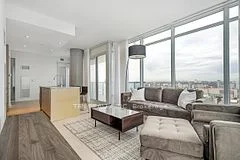 488 University Avenue 2902, Toronto C01, ON M5G 0C1