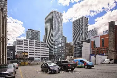 101 Peter Street S 3608, Toronto C01, On M5v 0g6
