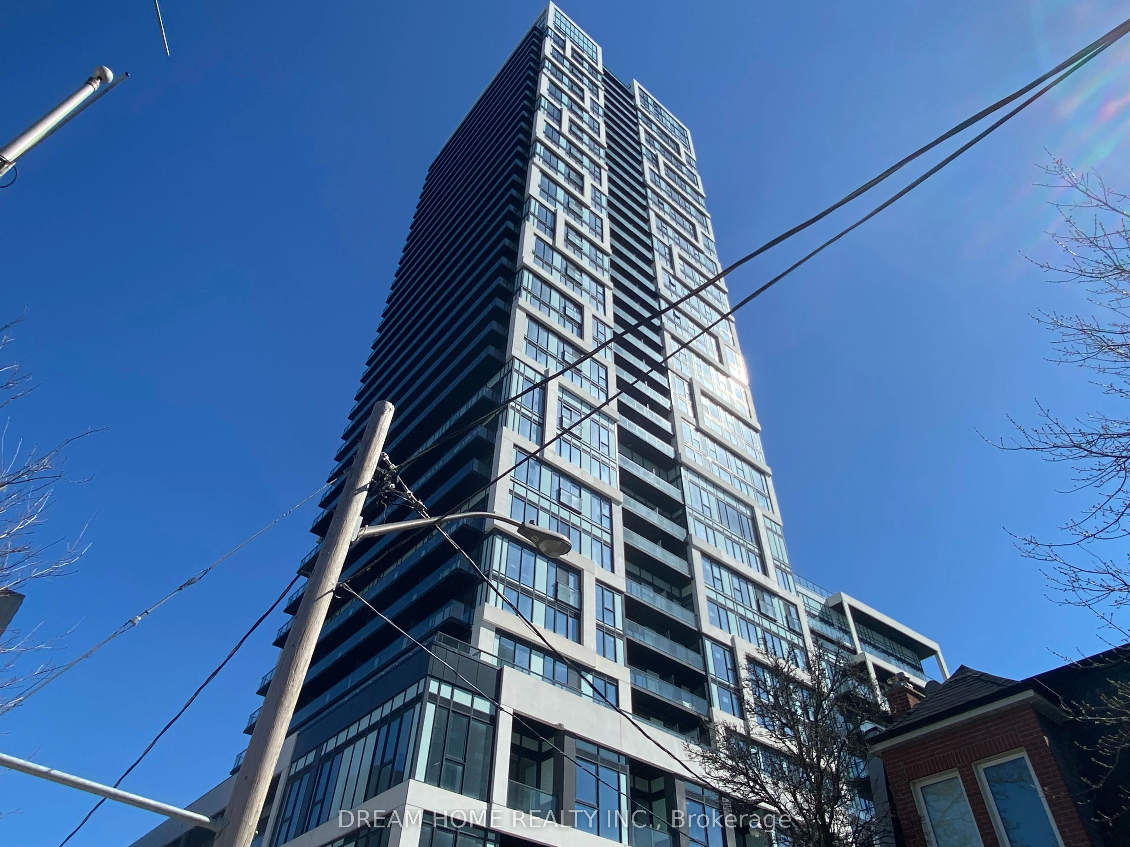 5 Defries Street 822, Toronto C08, On M5a 0w7