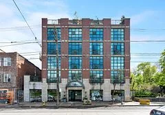 901 Queen Street W 210, Toronto C01, ON M6J 3X4