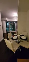 14 York Street 1011, Toronto C01, On M5j 2z2