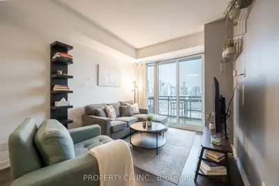 225 Sackville Street 1906, Toronto C08, On M5a 0b9
