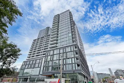 50 Power Street 519, Toronto C08, On M5a 0v3
