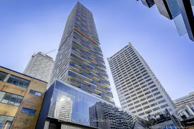 8 Eglinton Avenue 4504, Toronto C10, On M4p 0c1