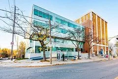 562 Eglinton Avenue E 111, Toronto C10, ON M4P 1P1