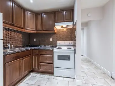272 Parliament Street 1, Toronto C08, On M5a 3a4