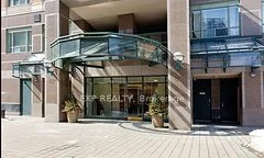 887 Bay Street 601, Toronto C01, ON M5S 3K4