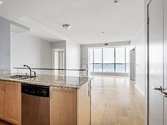 208 Queens Quay W 2206, Toronto C01, On M5j 2y5