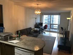 763 Bay Street 1211, Toronto C01, ON M5G 2R3