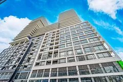 135 Lower Sherbourne Street 2429 W, Toronto C08, ON M5A 1Y4