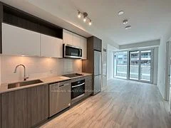 135 Lower Sherbourne Street 2321 W, Toronto C08, ON M5A 1Y4