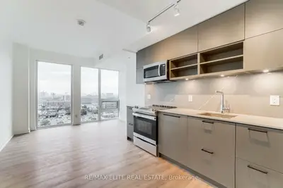 135 East Liberty. Street 1003, Toronto C01, On M6k 0g7