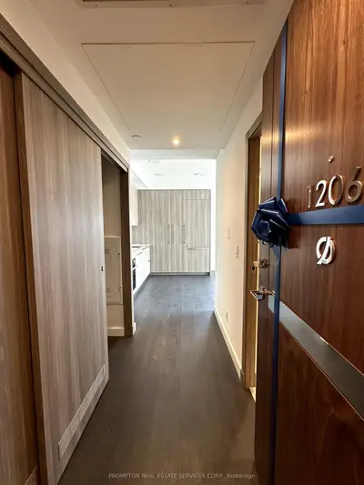 27 Mcmahon Street 1206, Toronto C15, On M2k 0j2