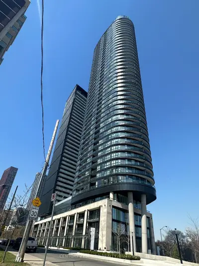 585 Bloor Street E 4122, Toronto C08, On M4w 0b3