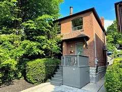 686 Hillsdale Avenue E, Toronto C10, On M4s 1v3