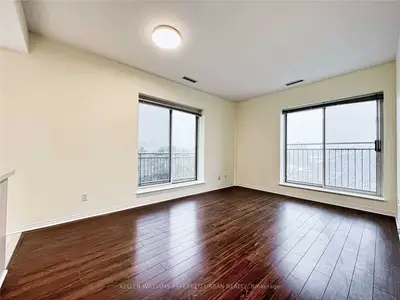 600 Eglinton Avenue E 406, Toronto C10, On M4p 1p3