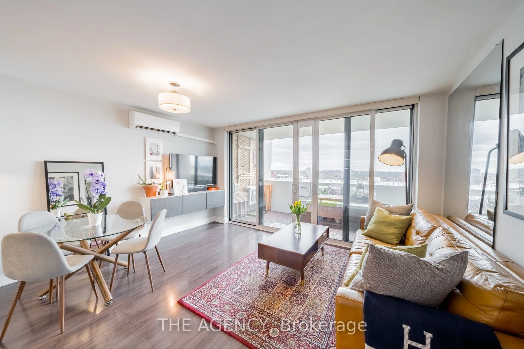40 Homewood Avenue 1506, Toronto C08, On M4y 2k2