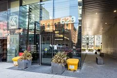 629 King Street W 512, Toronto C01, On M5v 1m5