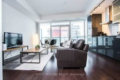 14 York Street 6204, Toronto C01, On M5j 2z2