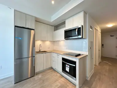135 Lower Sherbourne Street 2118 W, Toronto C08, On M5a 1y4