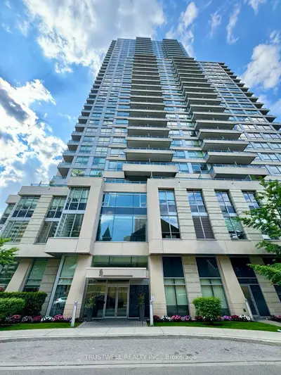 500 Sherbourne Street 807, Toronto C08, On M4x 1l1