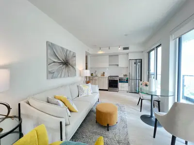 251 Jarvis Street 2205, Toronto C08, On M5b 0c3