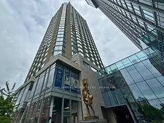 155 Yorkville Avenue 518, Toronto C02, ON M5R 1C4