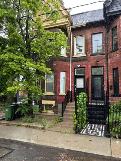 38 Rolyat Street Bsmt, Toronto C01, On M6j 1s6