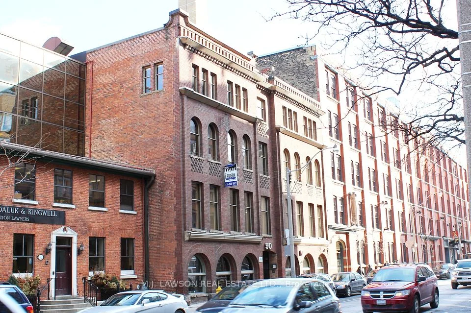 90 Richmond Street E 200, Toronto C08, ON M5C 1P1