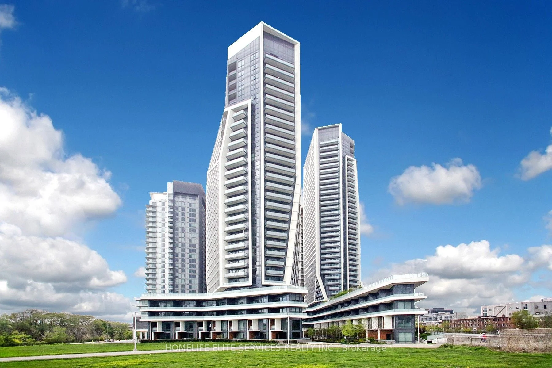 30 Ordnance Street 306, Toronto C01, On M6k 0c8