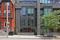 15 Beverley Street Th25, Toronto C01, On M5t 1x8
