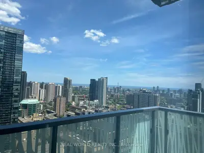50 Charles Street 3003, Toronto C08, On M4y 1t1