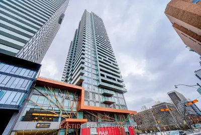 50 Wellesley Street E 3910, Toronto C08, On M4y 1a1
