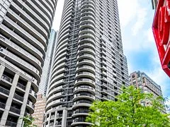 21 Carlton Street Ph05, Toronto C08, On M5b 1l2