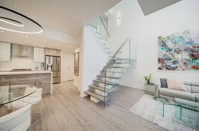 85 East Liberty Street Th81b, Toronto C01, On M6k 3r4