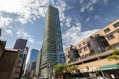 33 Lombard Street 311, Toronto C08, On M5c 3h8