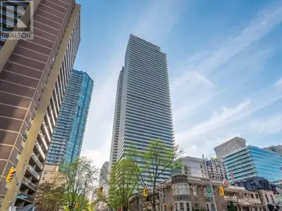 50 Charles Street E 1002, Toronto C08, On M4y 1t1