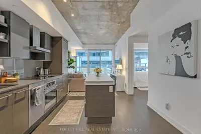 1030 King Street W 525, Toronto C01, On M6k 0b4