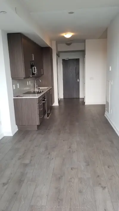 297 College Street 1212, Toronto C01, On M5t 0c2