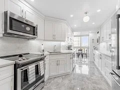 10 Kenneth Avenue 1204, Toronto C14, On M2n 6k6
