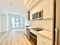543 Richmond Street W 812, Toronto C01, On M5v 0w9