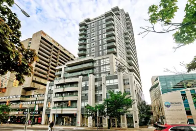 736 Spadina Avenue 1207, Toronto C01, On M5s 2j6