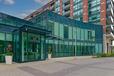 Condo Apartment in Toronto
